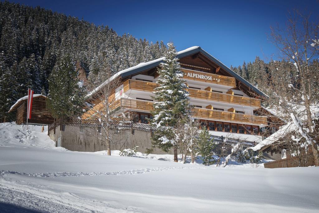 Hotel Alpenrose غارغيلين المظهر الخارجي الصورة