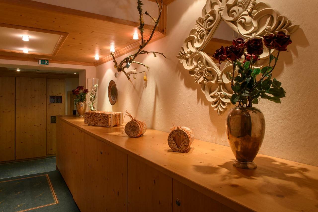 Hotel Alpenrose غارغيلين المظهر الخارجي الصورة